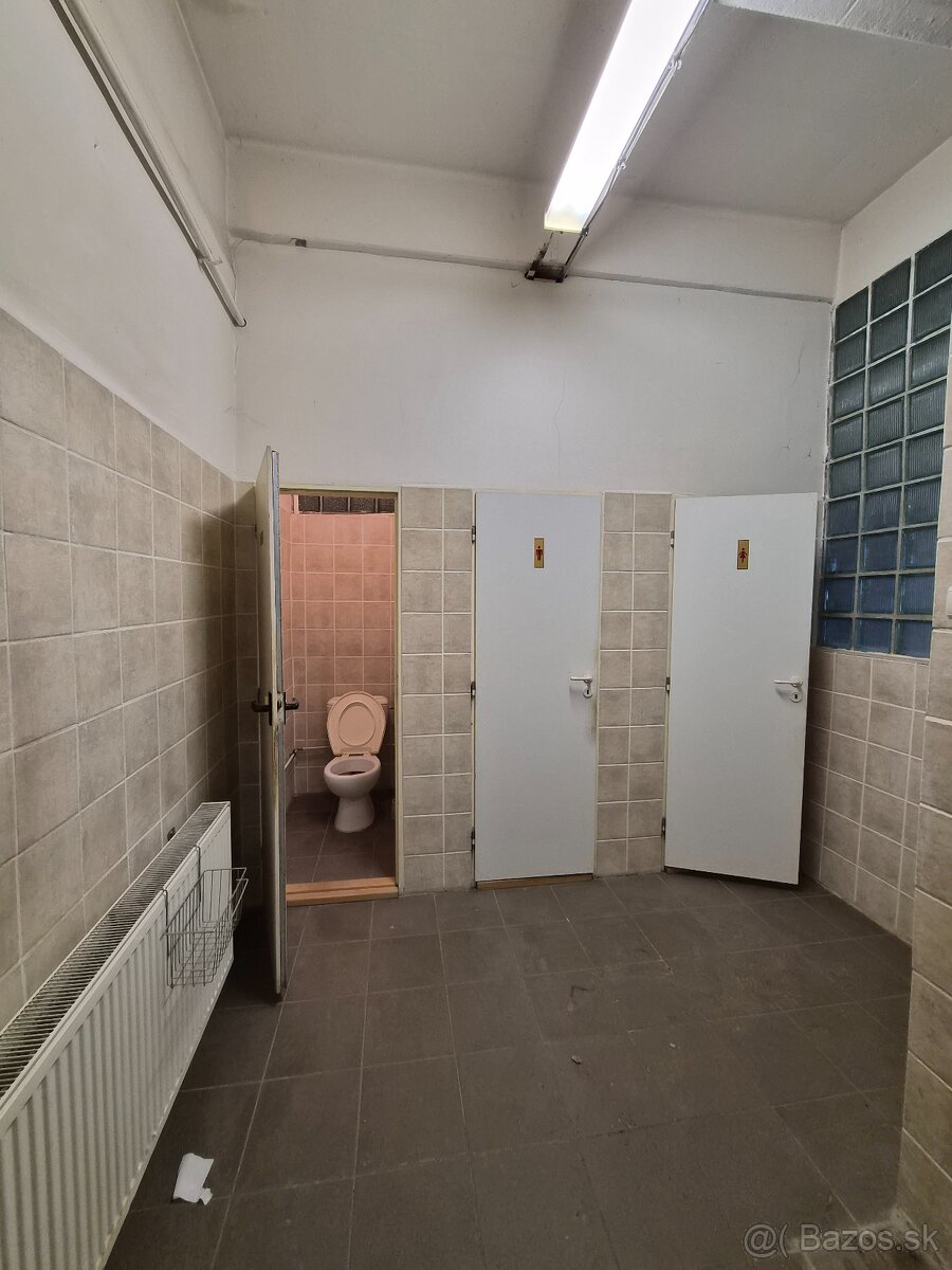 VÝROBNÁ HALA — fotka 9
